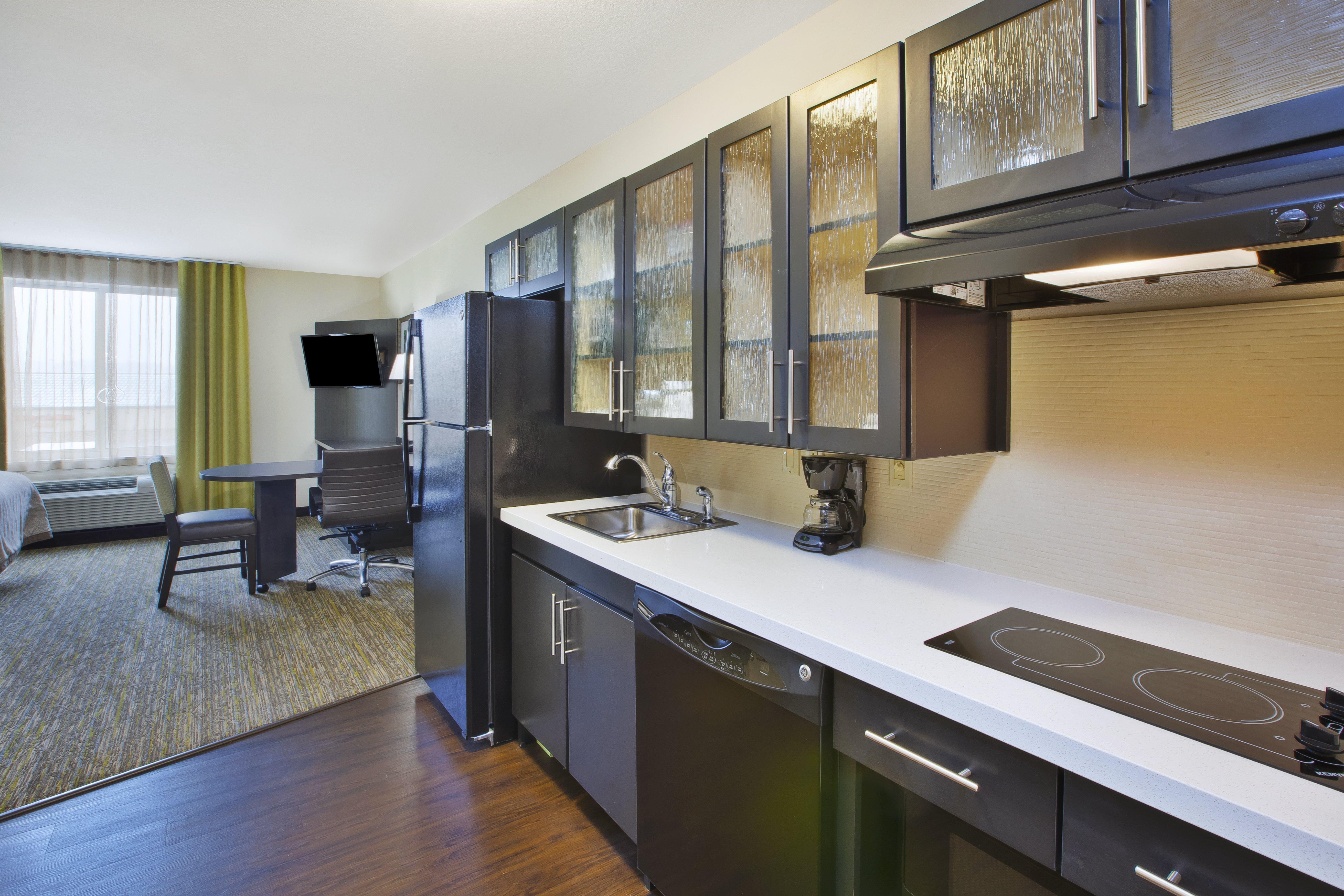 Candlewood Suites Morgantown-Univ West Virginia By Ihg Westover Екстериор снимка