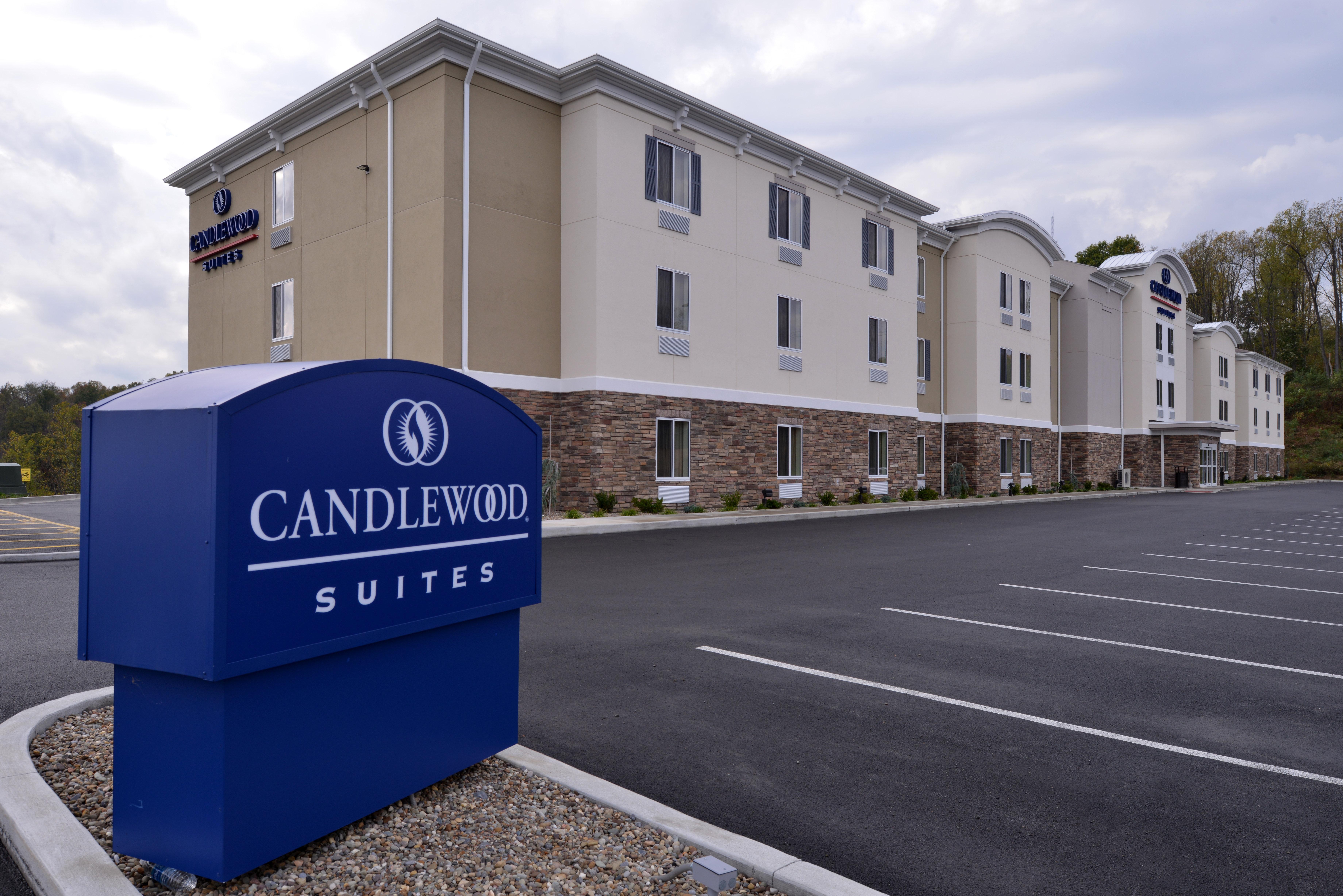 Candlewood Suites Morgantown-Univ West Virginia By Ihg Westover Екстериор снимка