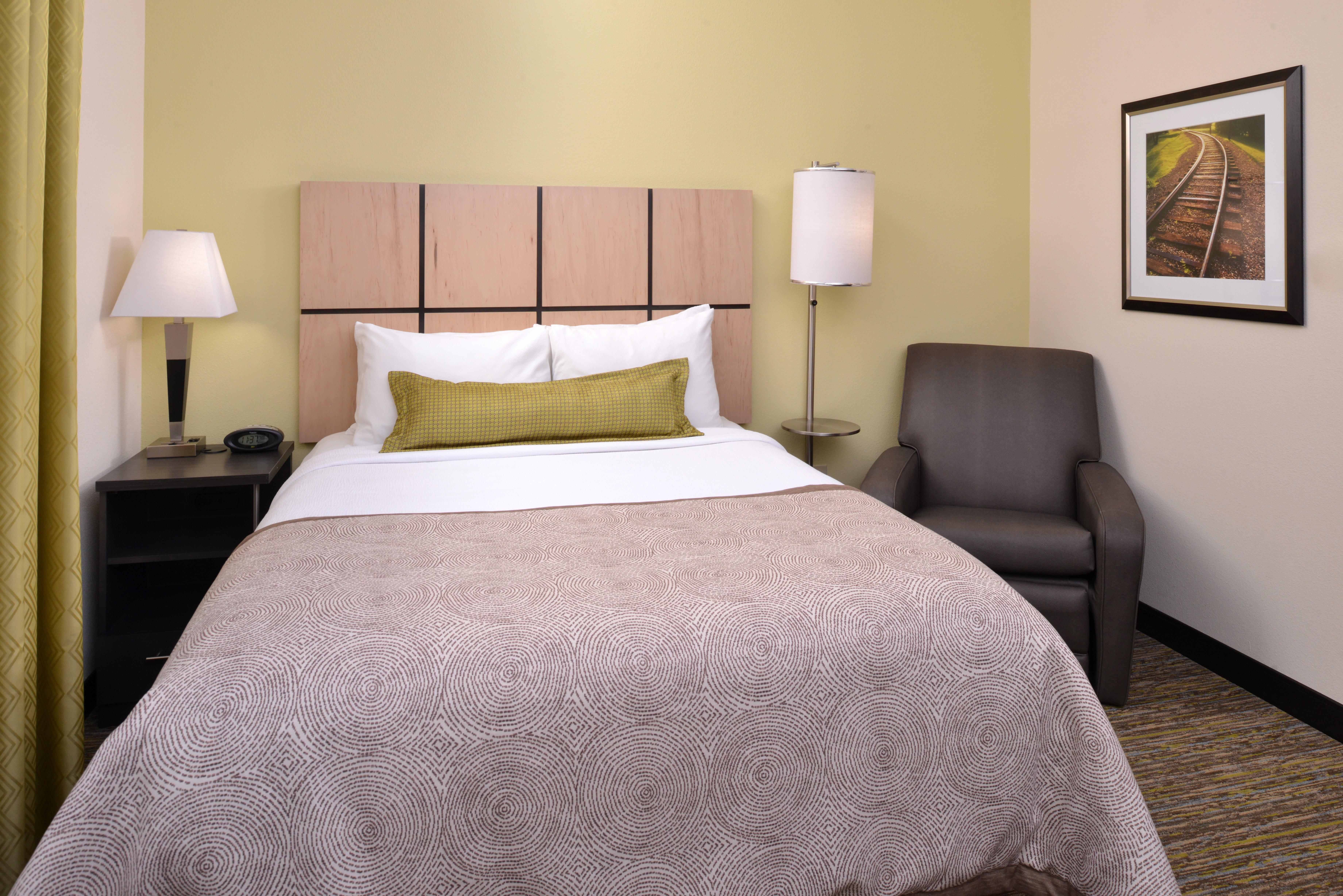 Candlewood Suites Morgantown-Univ West Virginia By Ihg Westover Екстериор снимка