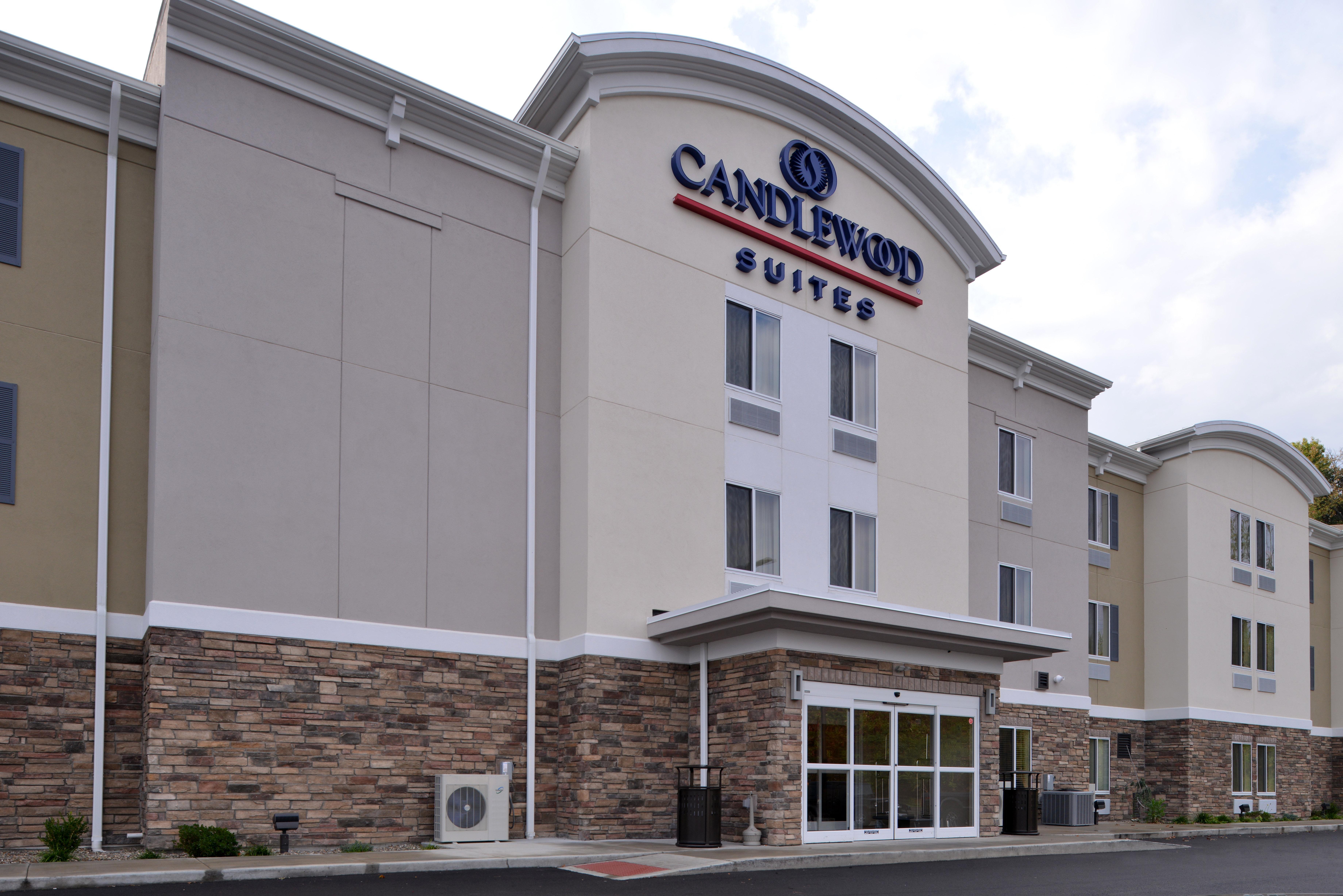 Candlewood Suites Morgantown-Univ West Virginia By Ihg Westover Екстериор снимка